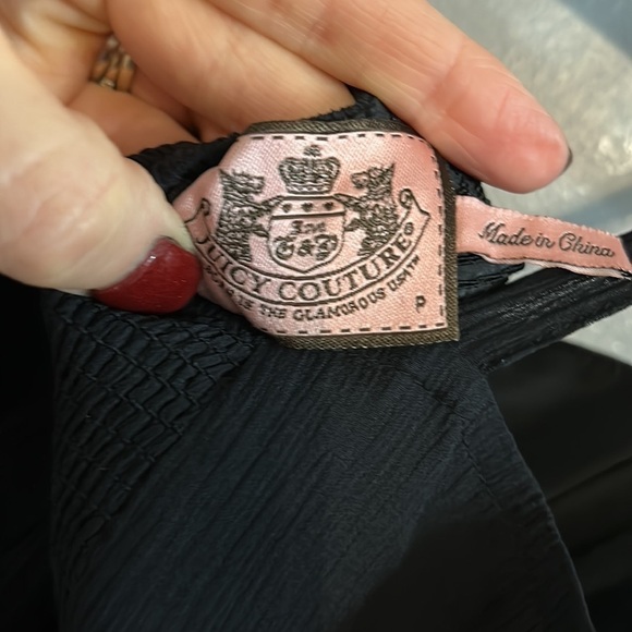 Juicy Couture black ruffle silk blend top size small - Picture 7 of 8